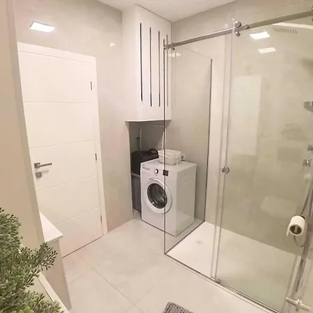 Vila Adria Riva * Promajna