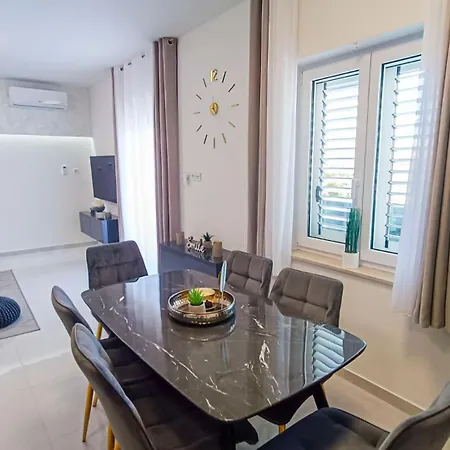 Vila Adria Riva Promajna